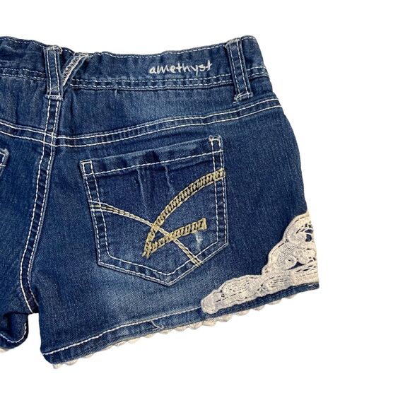 Amethyst Button Fly Embroidered Crochet‎ Pocket Distressed Denim Shorts Women 0 - Picture 14 of 15